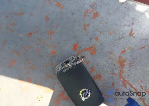 2011 Volvo Xc60 3.2 z USA, uszkodzony, nr VIN YV4940DZ0B2189399